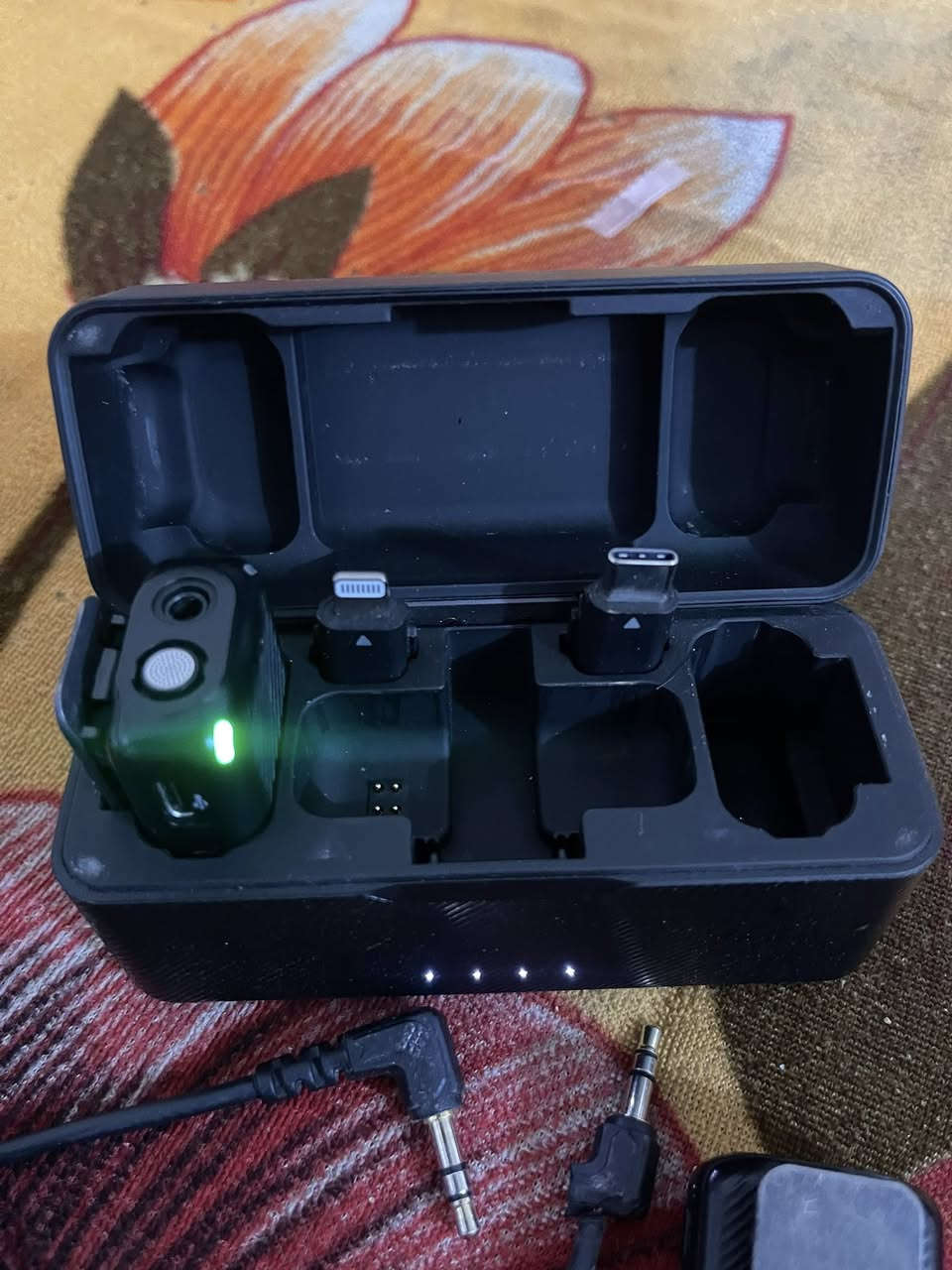 نك مايك dji mic1 للبيع


**إذا كنت صاحب هذا الإعلان وتريد حذفه لأي سبب، رجاءا أرسل رسالة إلى الدعم الفني**
