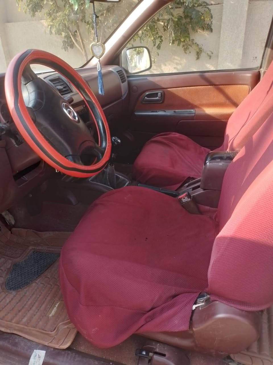 سياره كريت ول رقم قادسيه  موديل ٢٠١٣ سياره جاهزه سنويه لحد ٢٠٢٨ بسمي عنوان بابل مشروع المسيب قريب محطة ومطعم جنة الفرات  السعر ٦٨ ورقه وبيه مجال بسيط للإستفسار اكثر الاتصال على الرقم *********** للعلم غير متواجد على الفيس لأن مكلف بالنشر
