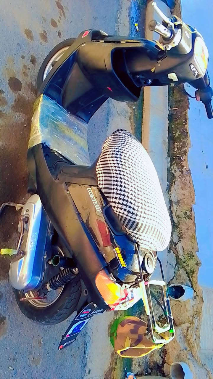سلام عليكم بوتين لبيع شرط معدل وتحريكه معمر مرا وحد ويرمنيه شغله شاصي شرط ستفسار خاص *********** وبي واتساب
