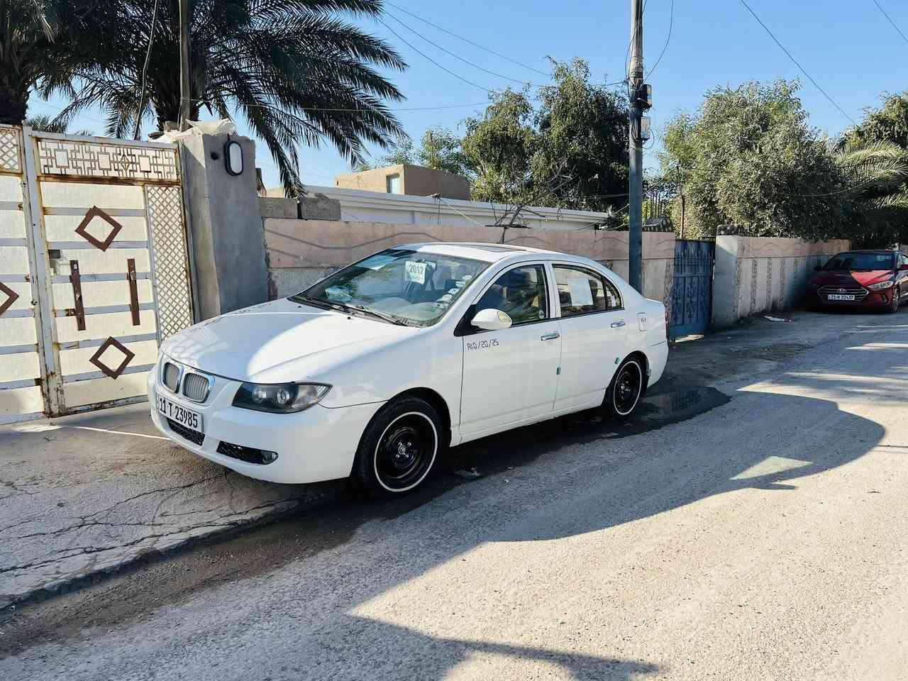 سلام عليكم
ليفان 620 

2012
بسمي السيارة كير محرك مكفول 
رقم بغداد انكليزي سنوية لل29
بيهة تعمير بل دوس غير الدوس مكفول 
كلج جديد سيارة كاملة مكملة علا اخر حباية 
كشنات سفاري شاشة لمس داخلهة نضيف يخبل ممتعوبة السيارة 
رايدهة ب62وبيهة مجال 
مكاني بغداد الدورة

رقمي***********
