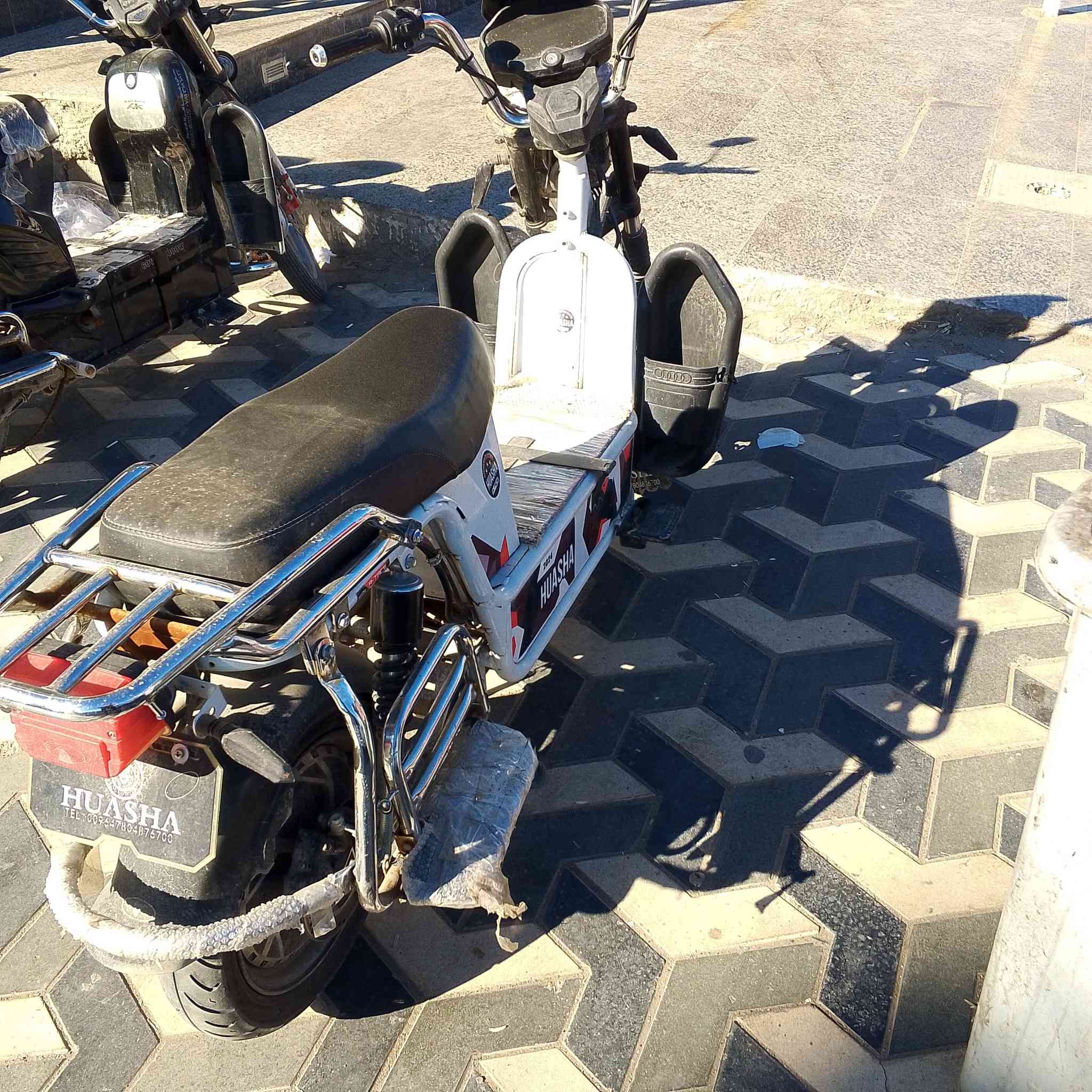 موطور جبلي للبيع البطاريات بعدهن جدد والموطور جديد اخذته 
السعر 550 وبي مجال قليل 
الاستفسار ***********
