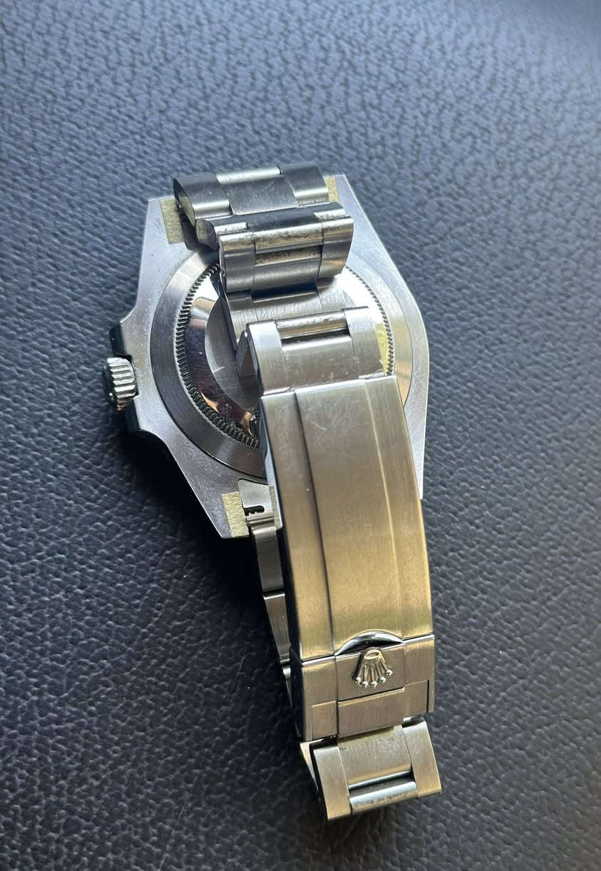 ستاربكس
سيم اورجنال
جديده غير مستعمله
رولكس سمبارينر GMT ستاربكس
المكان بغداد 
السعر 600$

للاستفسار واتساب فقط 
***********
