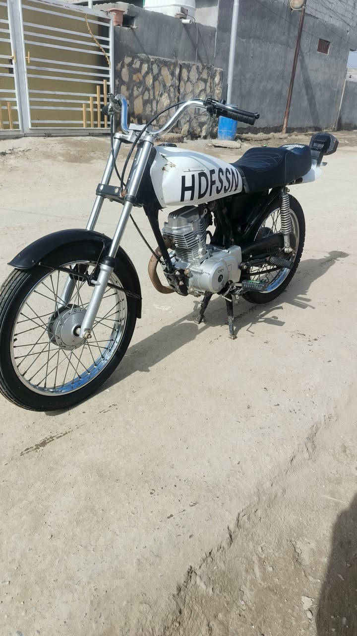 نامه شلامجه للبيع اوراق سكنر. مبيهن اي نقص شاصي ارشه بوري رفيع 2021لشاصي ول مكينه. 23 خير من الله لسعر 450وبيه مجال
 من فصل سرعه. لدراجه تريد بس دبلات اماميه فقط. مكاني حله جبله. واذا اكو مراوس. حسب لقناعهه
***********
