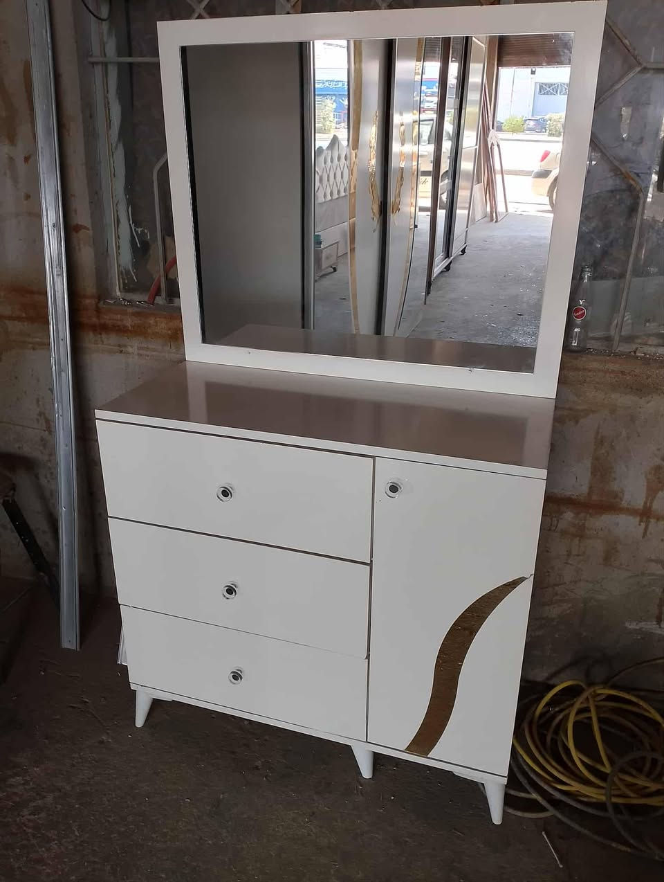 غرفه نوم تركي سلايت بيضاء 5 قطع نضيفة
السعر 350 وبيها مجال


**إذا كنت صاحب هذا الإعلان وتريد حذفه لأي سبب، رجاءا أرسل رسالة إلى الدعم الفني**