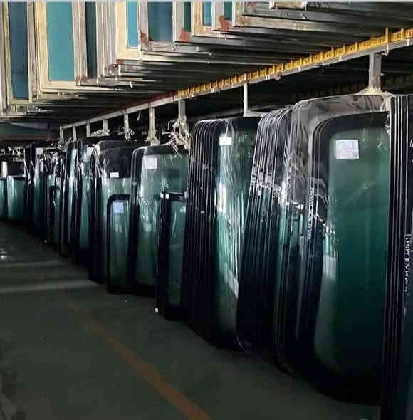 ✅بيع وتركيب زجاج السيارات 🚘
✅افضل شركه زجاج سيارات 🥇
✅جودة اتقان عاليه مع ضمان حقيقي 
✅سليكون مقاوم لسيارات المتئاكله 
✅معى ضمان العمل
متعاقد مع التأمين للستفس***********☎️
يتوفر خدمه __ موقعيه 📍🚚 مجاناً 
   ***********☎️
✅اذا كنت ترغب في تغيير زجاج سيارتك نوفر لك افضل انواع زجاج السيارات العالمي 🌐 ( أصلي و تجاري ) 
✅ أكبر المستوردين في العراق  🇮🇶 لجميع انواع السيارات كاف ***********☎️
العنوان باب الشيخ قرب مقبرت الغزالي
