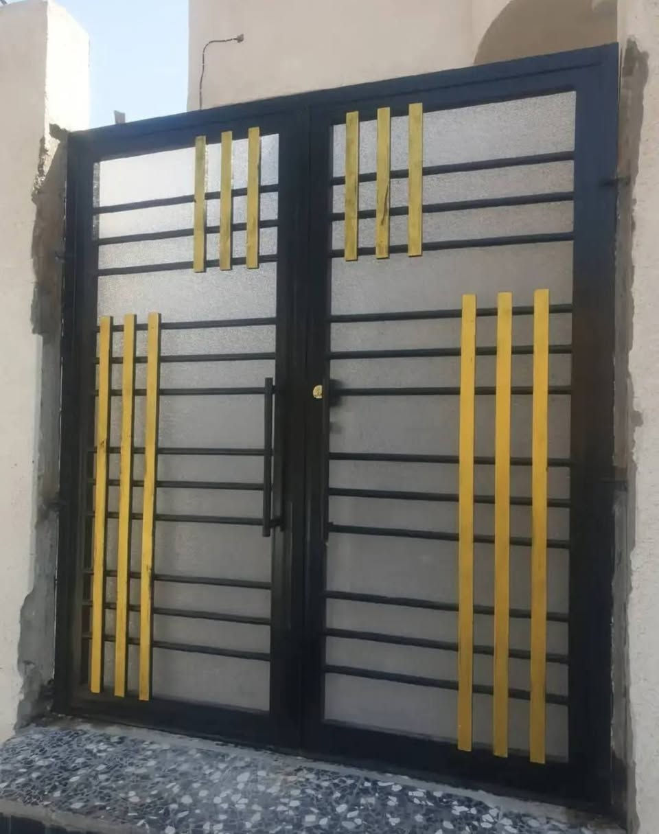 اللهم لك الحمد حتى ترضى
حداده الهدى لعمل الابواب والشبابيك وابواب القاصه 

باب شباك اي نقشه متر ٤٠ الف حديد مليم ونص
باب بديل الخشب متر ٧٥ الف حديد مليمين
باب قاصه متر ٢٥٠ الف حديد مليمين

باب سلايت اي نقشه ٣ متر ٥٠٠ الف حديد مليم ونص
باب سلايت بديل الخشب  ٣ متر ٦٠٠ الف حديد ٢ ملم
باب سلايت قاصه  ٣ متر ٩٠٠ الف حديد ٢.٥ ملم 

كيسبان متر ٢٥ الف كرسته وعمل 
غرف سندويج متر ٢٥ كرسته وعمل 
كيربي متر ٣٠ الف كرسته وعمل 

 محجر درج اي نقشه متر ٤٠ الف ثقيل
عمل جملونات درجه اولى صغيره 
عمل جملونات كبيره مخازن بأشراف مهندس حسب طلب

عمل كرفانات متر ٢٥ الف حسب قياس 

حله مركز وين مكانك نجيك *********** واتساب 
                                        *********** واتساب
