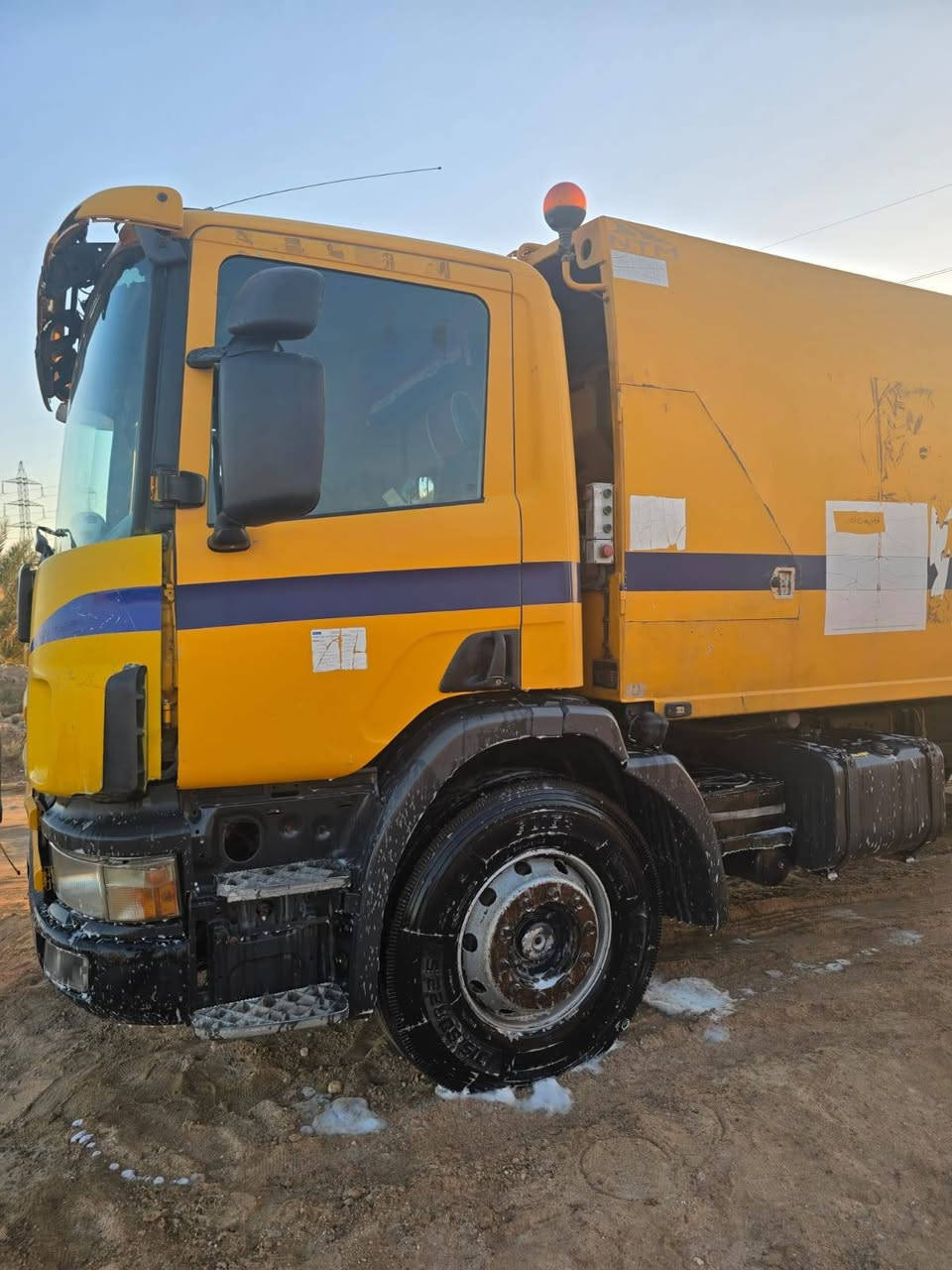 كابسه نفايات رقم بصره تحويل ثاني يوم جاهزه للشغل مابيها اي نقص للاستفسار يرجى الاتصال على رقم تالي+964 781 428 0075
