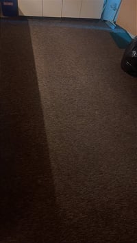 سجادة • للبيع