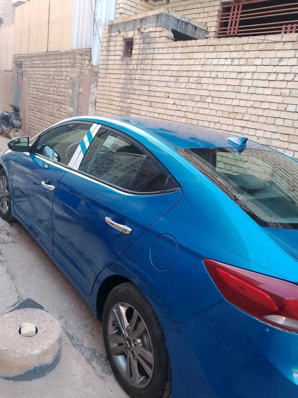 النترا موديل 2017 وارد امريكي كاملة مكملة ما بيها نقص برغي محرك 2000 دوش كير AT محرك وكير مكفولات
تدفئة وتبريد شغالات السيارة باسمي رقمها بابل ضربتها جاملغ امامي عكس السائق وخشم البنيد رش صبغ فقط
المواصفات عاديه 
الـسـعـر : 119$

📍مكان السياره : كربلاء 

للتواصل : ***********
