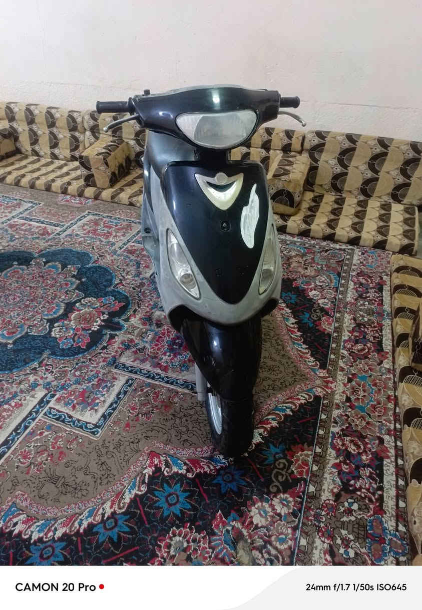 ماكس منغولي 50 بلاد ختم واحد جاهزه وكامله علخير سلف هندر كهربأيات قفل جنطه قفل سكان دبلات بريكات لايت بك لايت اشاير هورن كله شغال كلشي ماتخسر عليه سعر (550) بيه مجال الشراي يتصل ويدلل


**إذا كنت صاحب هذا الإعلان وتريد حذفه لأي سبب، رجاءا أرسل رسالة إلى الدعم الفني**