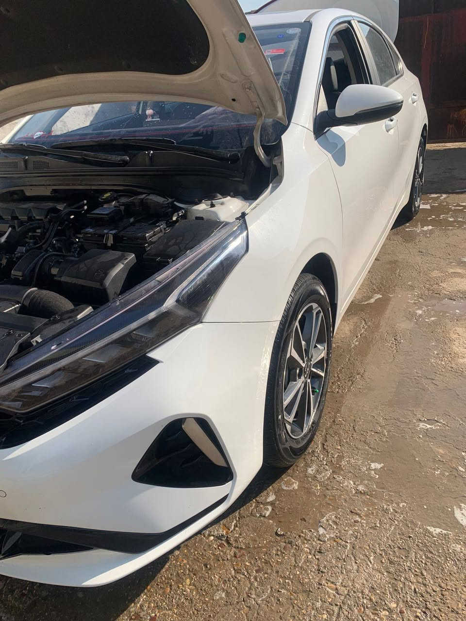 سلام عليكم k3موديل 2024السياره كفاله عامه ماشيه 55الف سنويه بسمي السعر 140وبيه مجال للستفسار: ***********
***********
