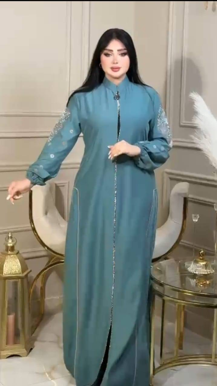 ✨ موديل كويتي بفخامة التفاصيل ✨
للي يحب القطعة اللي تحجي من أول نظرة… هذا الموديل ما يحتاج تعريف!

القماش تجرجية بلمسة حرير، انسيابي، مريح، وراقي بكل حركة.

قطعة تنلبس للمناسبات والمشاوير وتظل ثابتة على فخامة الذوق الخليجي.
✨ إذا تحبين التميّز… هذا الموديل اختيارچ. ✨
العنوان الفنديه قرب صيدليه عباس حاكم زيارتكم شرف لنا


**إذا كنت صاحب هذا الإعلان وتريد حذفه لأي سبب، رجاءا أرسل رسالة إلى الدعم الفني**