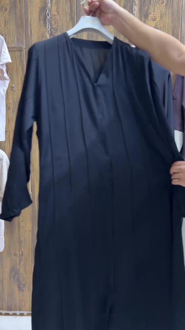 عبايات خليجي باله ✨ نظافة وفخامة بأسعار حلوة 🔥 القماش اسود فحمي.. عدنا هواي موديلات تجين وتشوفين بنفسج 
والأسعار صدمه ماحجيلج بعد احلى من الموديلات 
العنوان : التحرير شارع الجاهزه الفرع المقابل اوس تنزيلات 
يوجد توصيل 🛵🛵


**إذا كنت صاحب هذا الإعلان وتريد حذفه لأي سبب، رجاءا أرسل رسالة إلى الدعم الفني**