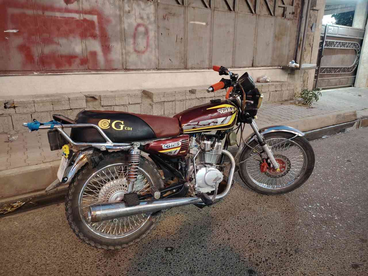 دراجه سونيك موديل 2024 كهربائيات كلها شغاله السعر 475 الشراي يتصل
*********** هاتف

*********** واتساب
