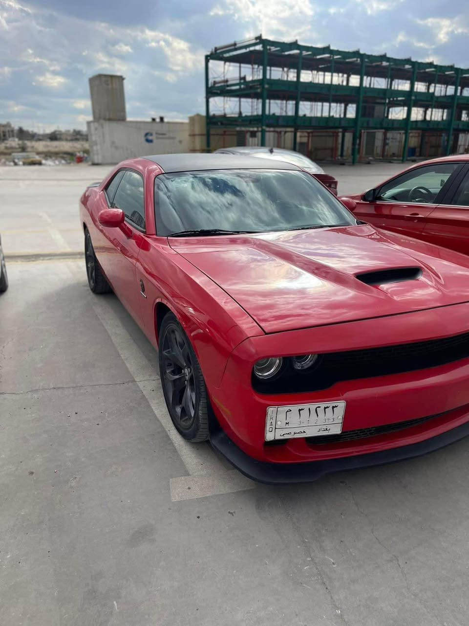 السلام عليكم
جالنجر 2019 RT 5700 HEMIماشيه 65

للبيع او مراوس حسب القناعة
حادثها كما موضح بالصور جاملغ امامي وجاملغين الخلفيه فقط 
واكو سونار وتفحص براحتك

مواصفات 
شفتات ستيرن
تشغيل عن بعد
كشن كهربائي
كشنات جلد
كامره خلفيه دواره
تحكمات ستيرن
تركشن كونترول
توقف الذاتي
سبورت رياضي
محرك كير صدر تبريد بشرط حتى سيرفر مامشتغل بيها
السعر 180 وبيها مجال للطيبين
مصطفى
*********** الفلوجة, الأنبار
