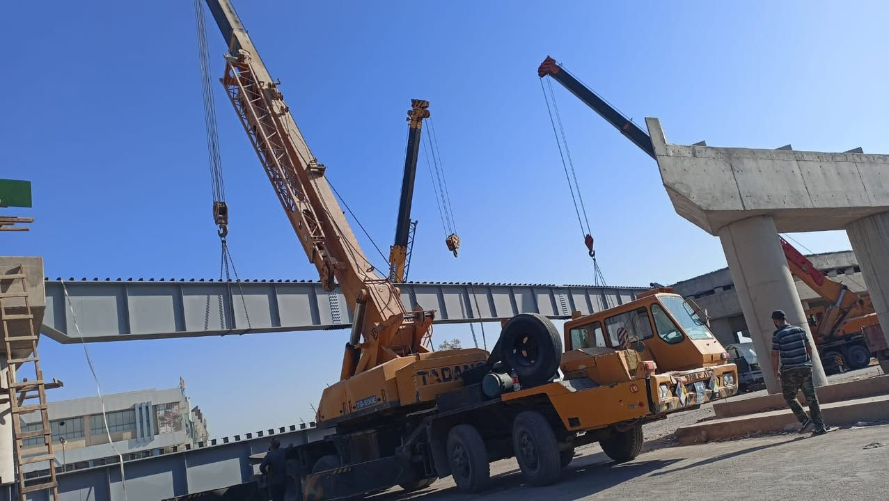 سلام عليكم 
للبيع كرين تادانو 45 طن ، 4سلايتات ،
رقم بابل جديد ، شرط لاكسر لافطر بالسلايتات (مكفول كفالة عامة) العنوان كركوك،للأستفسار أكثر أتصال عالرقم 
***********
***********
