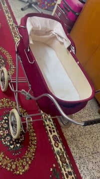 عربانه طفل • مستخدمه • موصل