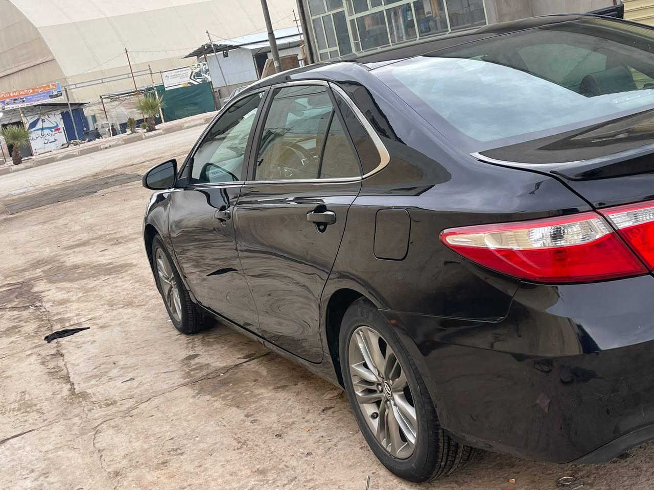 تویوتا کامری 2016
مواسفات se
سه یاره کی پاک و جوان
چاملغو بونیت لای سه کن  بویاغ ناو به تانه ی بویاخه
دو په له ساردی هه یه ماباقی سه یاره کی جوان و بیوینه یه
سه نه وی و ژینگه ی تا 28 تازه یه
سه یاره که که نه دیه حادیسه که ی پشان نادات
نرخی 133 وه ره قه و مه جالیکی برایانه
***********
*********** شمشمل, السليمانية
