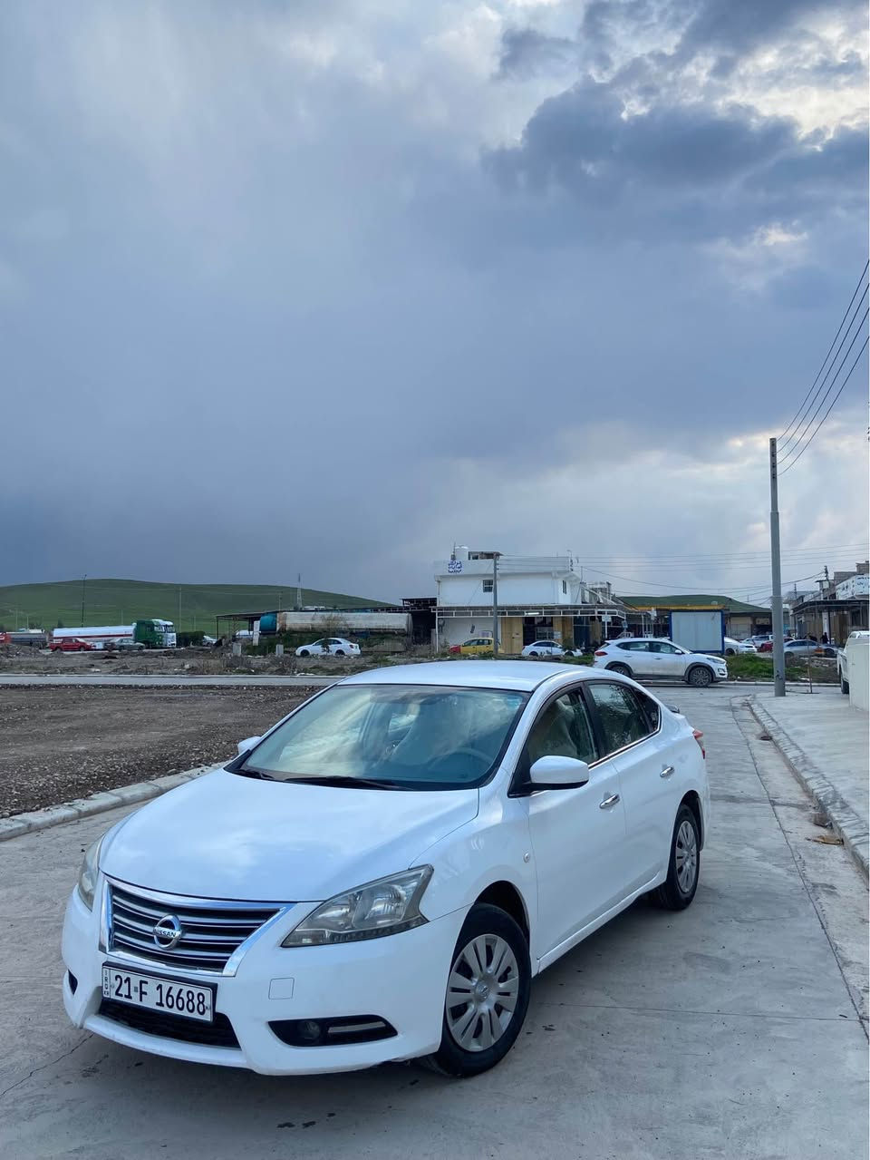 نيسان سنترا موديل 2014  خليجي  كلين بدون صبغ بيها ملاحظتين تعديل بسيط سياره ماشي 132 كيلومه تر حقيقي من شركه لعد هسه يم شخص واحد سياره احلا من صور گير محرك تبريد وتخم كلهاشرط رقم سنوي جديد الي 2027  سعر بلاش 105 و مجال بسيط عنوان سياره قضاء بردرش رقم تلفون ***********.   اسياسيل *********** اتصل اكر, نينوى
