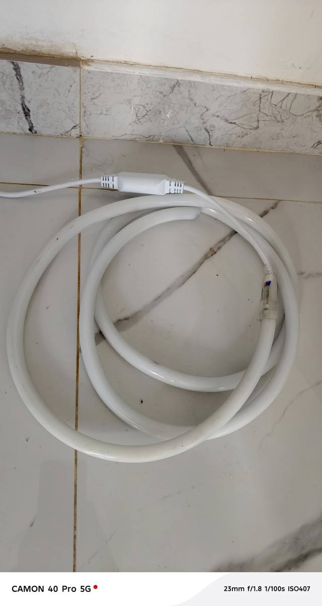 مرحبا بنات مرايا ظهرها خشب ابيض mdf لون ابيض قياس القطر 80 سانتيم
كوالتي كلش عالي ثقيلة جدا 
مع الانارة مالتها لون شمسي 
سعر / 65 الف كاملة  قفل شرط الفحص قبل الدفع
ما استعملتها ولامرة سبب البيع رايدة مرايا مربع
مكاني بغداد المنصور او تاخذي توصيل عادي
التواصل خاص


**إذا كنت صاحب هذا الإعلان وتريد حذفه لأي سبب، رجاءا أرسل رسالة إلى الدعم الفني**