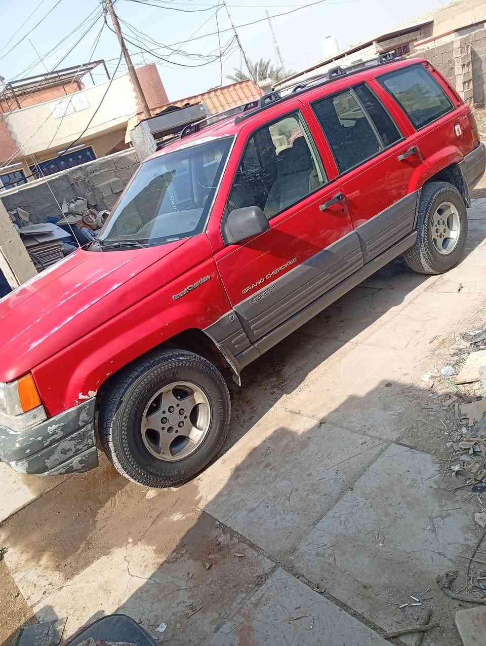 اللهم صلي على محمدوال محمدالسلام عليكم ورحمة الله سيارة للبيع جيب شيروكي كراند موديل ١٩٩٧  السيارة مكينة وكير ولوكير خيرمن الله سيارة بلاد بدون صبغ كير اوتماتيك تخم تاير جبلي كهربايات كلها شغالة باتري جديدمنضومة بانزين كلها جديدصدرجديدسيارة نضيفة وحلوة شرط التحويل بدون تاخيرالسعر٤٨ وبيها مجال قليل خابر وتدالل ان شاء الله ماقصربس بلمعقول هذا رقمي بيا واتساب ***********
