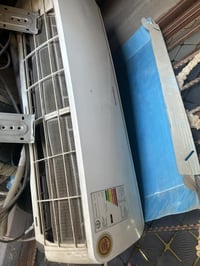 سبلت طن شغال وجاهز السعر ٢٠٠ العنوان الشعب ٠٧٧٦٥٦٢٢١١٥