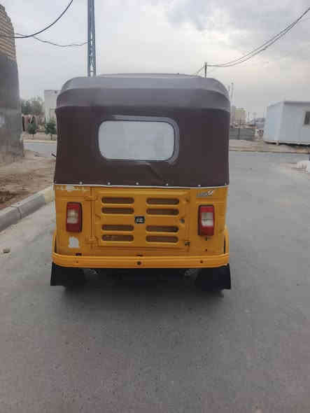 سلام عليكم شباب تكتك موديل 19شهر 10 وكيله شاكر تكتك جاهزه بيه لغد تخم تاير جديد جادر جديد السعر 4200 وبيه مجال عنواني كحلاء ***********
