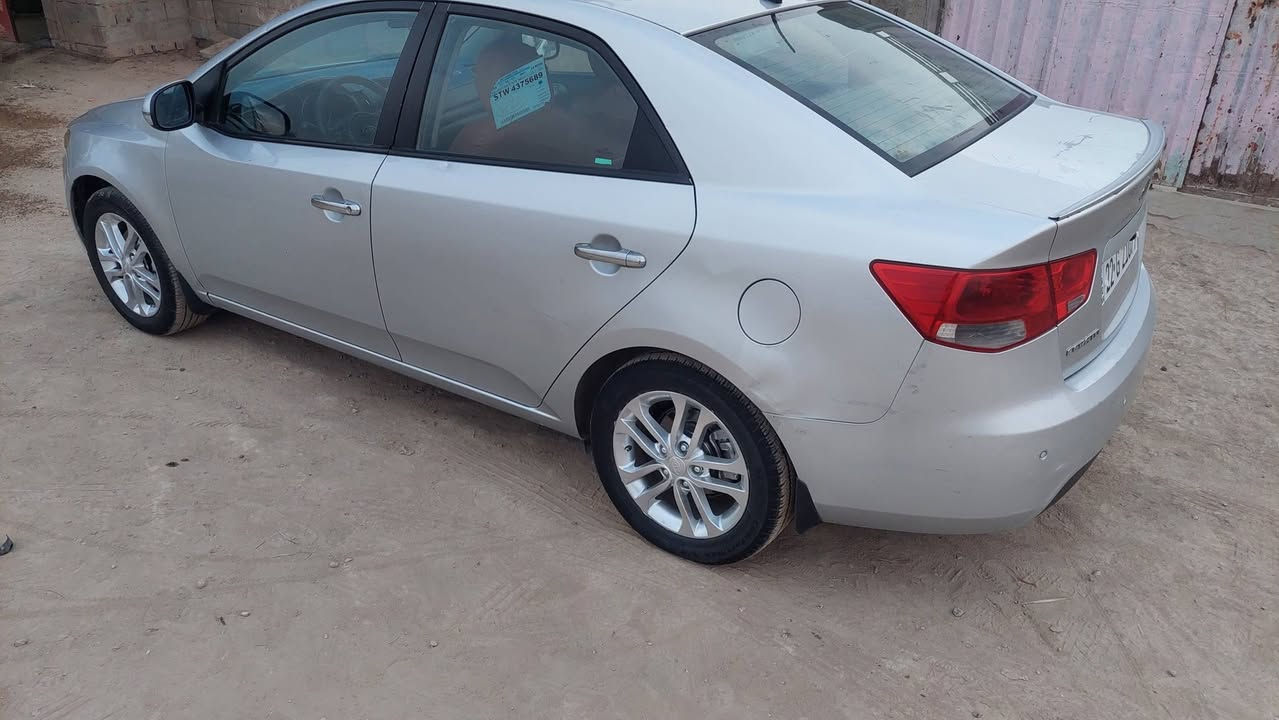 السلام عليكم سيرات 2011 عنوان نجف حريه كفاله عامه السعر103
***********

***********
