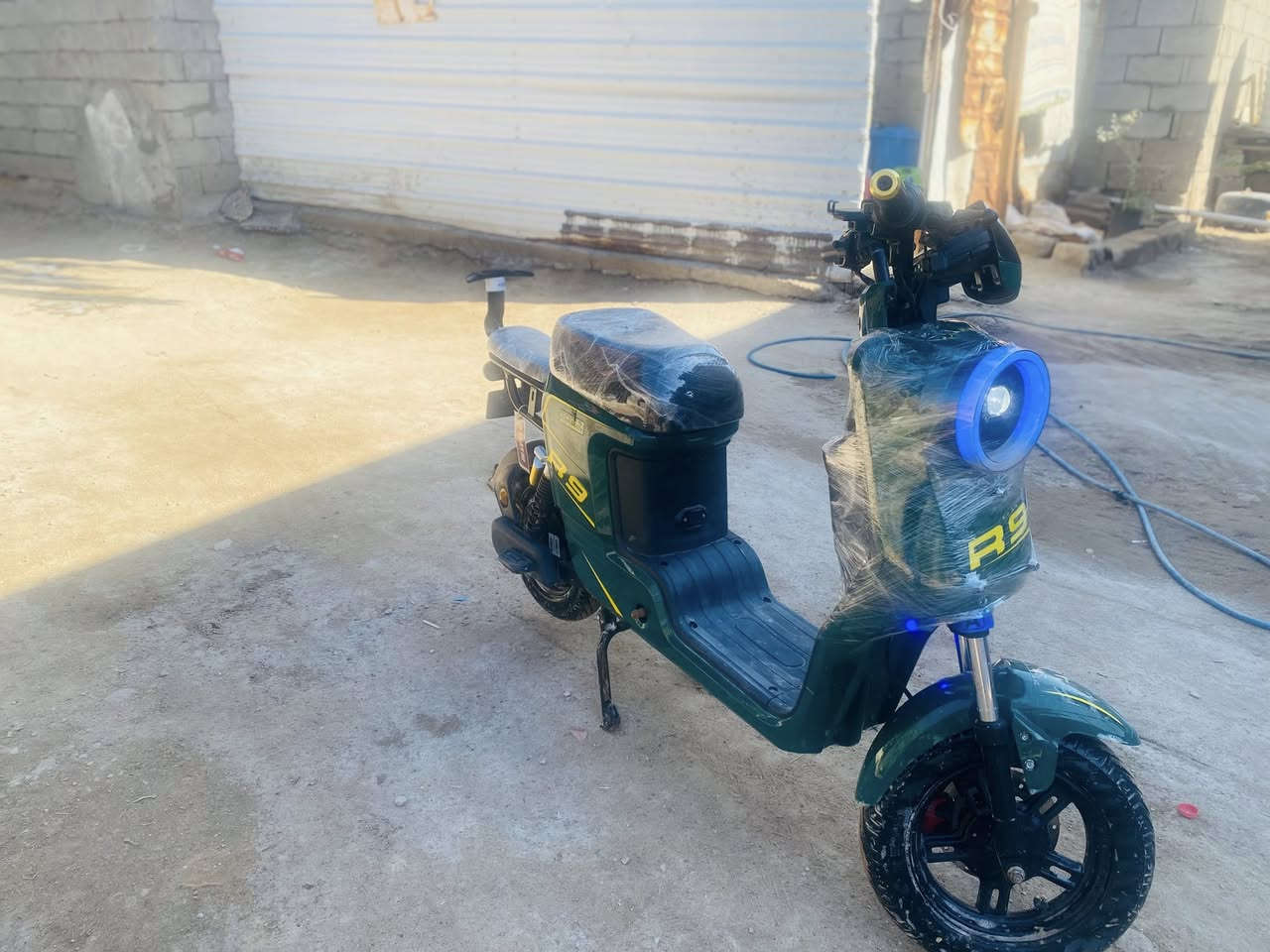 سلام عليكم دراجه شحن البيع مديل 2026 فول مواصفات كامله مكمله 5 بطاريات 32انبير  صارله 3اشهر من امطلعه اشاير بصمه اسويج كامله سعر 525 وبيه مجال حك الجيه العنوان بصره ابي الخصيب هاتف ***********
