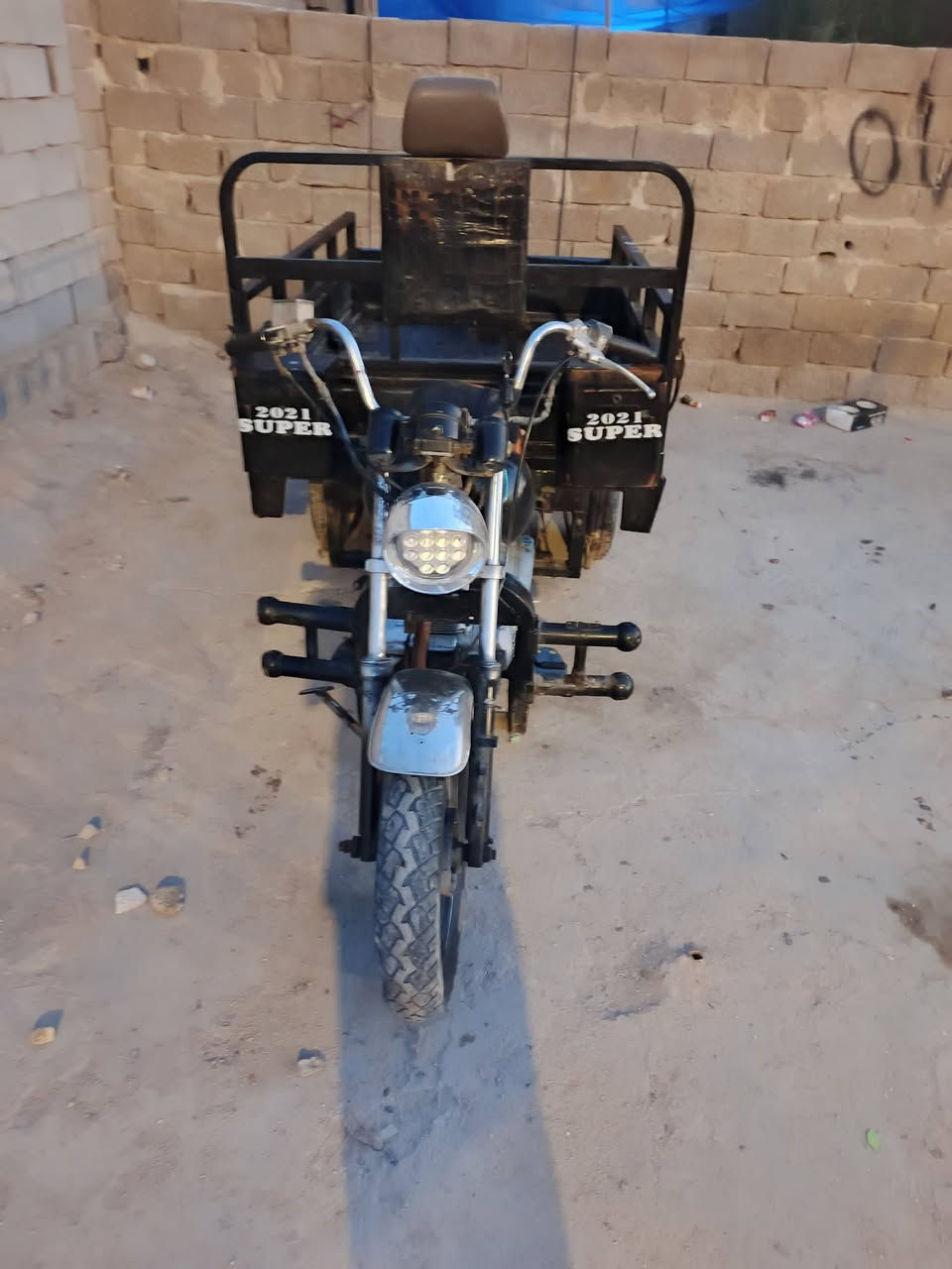 ستوته للبيع ادوات  امتيار مكينه ناعمه دكة هندر ونضيفه وسعر 700 وبيها مجال مكان بصره حي الاصدقاء ***********‬‏
