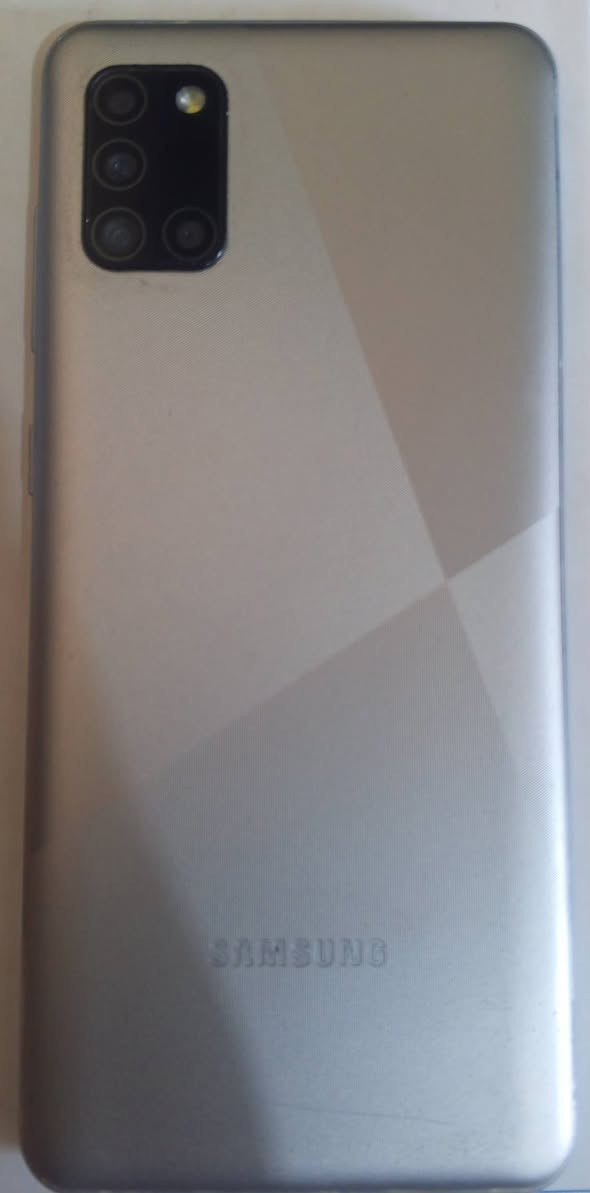 السلام عليكم جهاز كلاكسي a31 ذاكره 128 جهاز نضيف كامراته حلوه ممبدل بي (اي سي)فقط بصمه بلشاشه السعر 110


**إذا كنت صاحب هذا الإعلان وتريد حذفه لأي سبب، رجاءا أرسل رسالة إلى الدعم الفني**