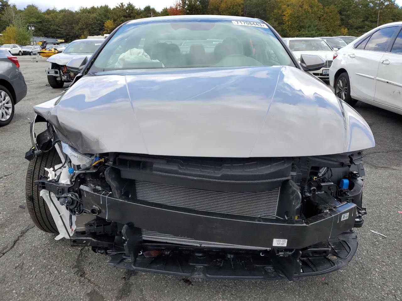 إلنترا ٢٠٢٣
مواصفات معروفه بصمه ابواب بصمه تشغيل ماشيه ١٠ الاف سياره نضيفه مال جني معوقين مرقم وكامل ١٦٠ وبيه مجال ***********
