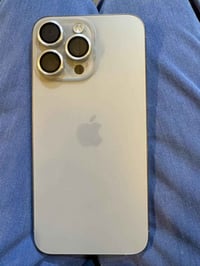 15 PRO MAX ذاكرة 256  بطارية 90  ماستر  سعر مليون و مية   07752599427