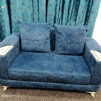 كنب • عشرة مقاعد • قابل تفاوض