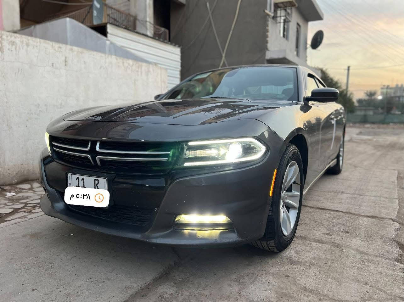 چارجر ٢٠١٥ 
رقم بغداد الجديد انكليزي بسمي سنوية وهزة ولوحات جدد
وارد امريكي حادثه فقط دعامية امامية ومبدلة نفس اللون بدون اي دواخل السيارة مكفووولة من الصبغ والتبدل وصور الحادث مرفقات

بلعراق صاير بيهة بارد فوك الدعامية الخلفية فقط 
وتكحيل بلجهة الثانية 
ماشية ١٩٧ 
موصفات عادية SE
شاشة صغيرة كير طيارة تحكمات
كشنات مخمل وباقي المواصفات المعروفة 

محرك ٣٦٠٠ 
تو ويل اصل 
مكينة وكير واكسل بلاديات نعمة من الله
تبريد وتدفئه مكفولات 
تخم تاير جديد ويل ١٨ 
صدر امامي جديد سيارة ناعمة ونضيفة 
يحتاجله تعديلات بسيطة بغرفته

السعر ١٦٥ وبيهة مجال حك جيتك 💙

مكاني الدورة الصحة 

‭٠٧٨٥ ١١٩ ٢٩٦٦‬
