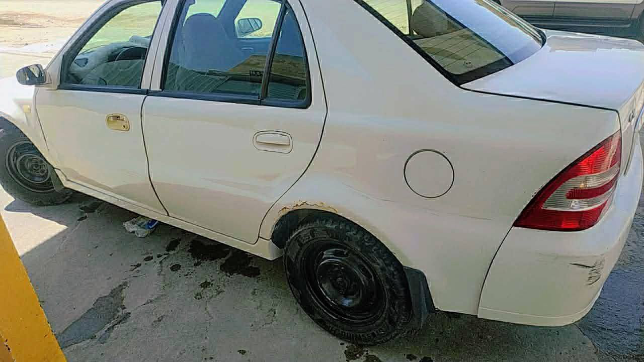 سلام عليكم سياره سي كي مديل 2013 محرك كورلا 1600 مفتوح مبدل رنكات بيه خيسات بسيطه سياره جاهزة من كلشي تايرات جدد ادامه جديدة فيت بي بلكات بخاخات جويتر ايسي كله جديد راعيهة يمي بنجف للبيع او مراوس للاستفسار اكثر *********** سعر 30 وبيهة مجال قليل
