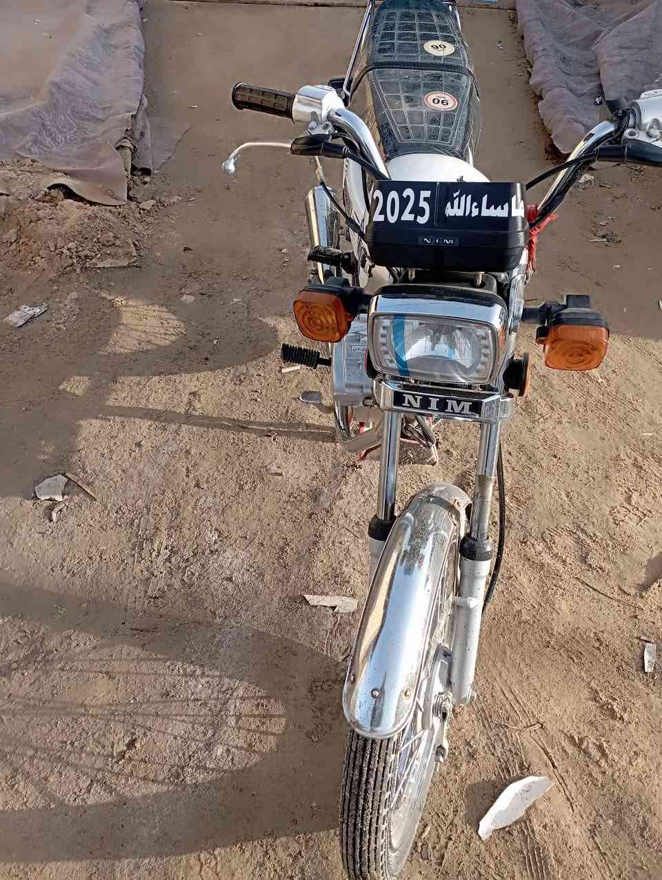 السلام عليكم ورحمه الله وبركاته يولد دراجه للبيع موديل 25امتياز وعلي نضيفه ومكفوله كفاله عامه اي نقص مابيه رقمي 0785 458 3340
