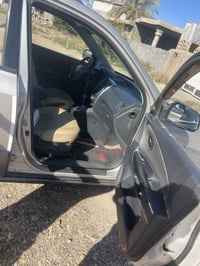 توسان • ٢٠٠٩ • محرك ٢٠٠٠