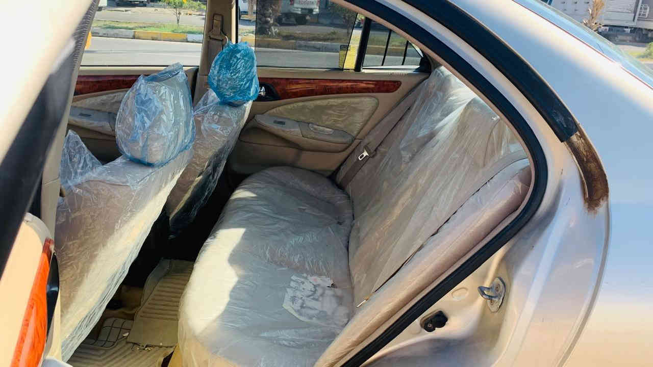 سلام عليكم للبيع 
نيسان سني 
موديل 2002
المواصفات⬇️
الون ذهبي 
محرك اسود
گير اوتماتيك بلاد
كلين كفاله عامه بس بيها شبر بل دوسه السايق
تدفئه تبريد 
رقم بغداد الجديد دولي  بسمي 
جام كهرباء 
كهربائيات حداده صدر كلها بلادي 
داخل ملكي مطعم بصاج 
بردات سلايد بل بطانه 
تخم تاير جديد 
وسبير ما نازل ابد.
السياره احلى من الصوره 
للاستفسار الاتصال 
***********
***********
سيد محمد المولى
@highlight
