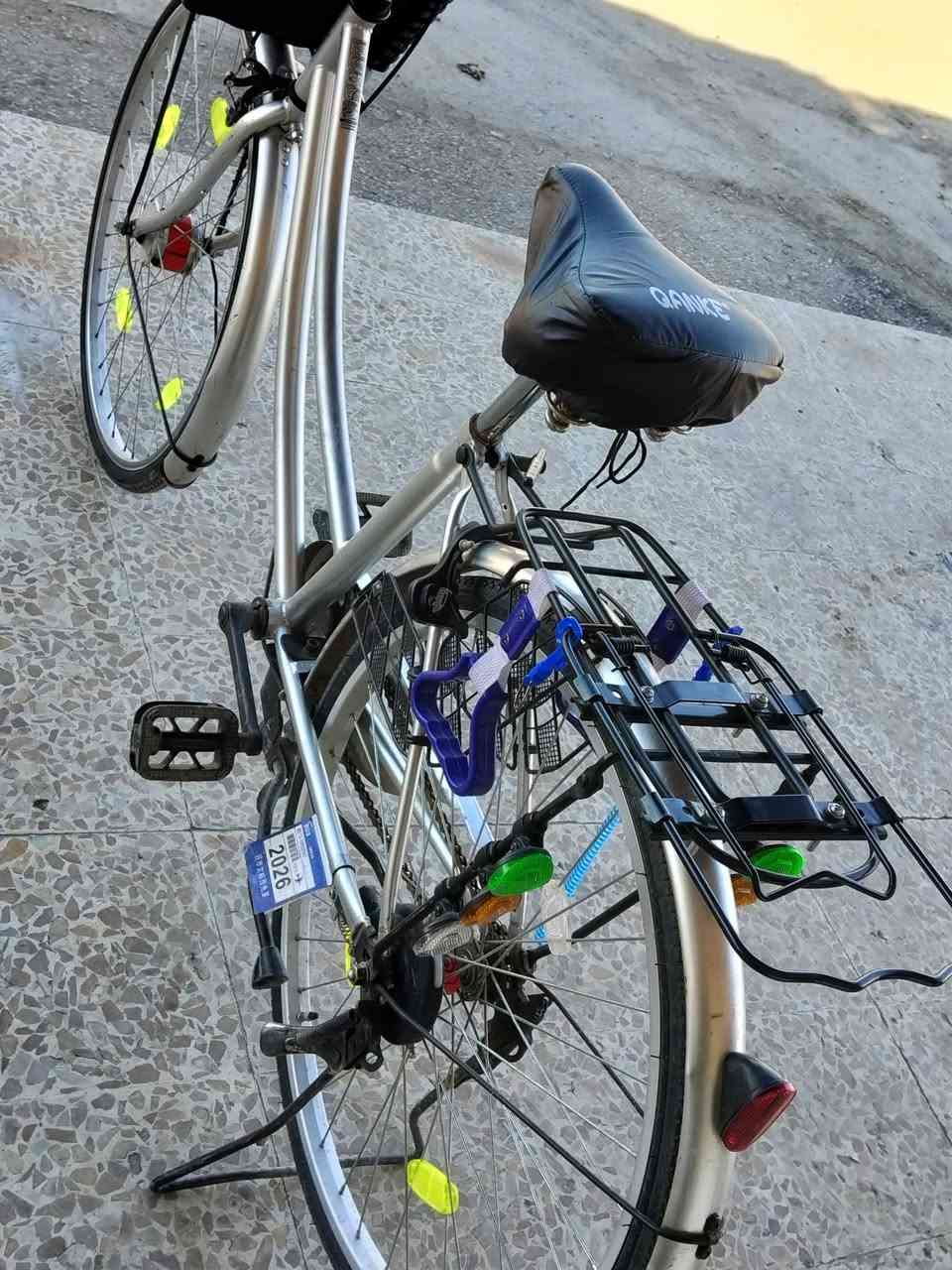 سلام عليكم 
بايسكل عبدالحليم نضافه فول فول السعر 120


**إذا كنت صاحب هذا الإعلان وتريد حذفه لأي سبب، رجاءا أرسل رسالة إلى الدعم الفني**