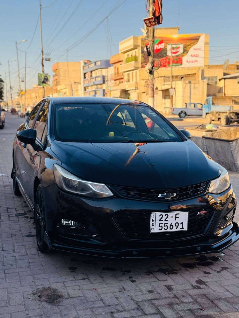 سلام عليكم 
شوفر ليت كروز RS🚀
2018 سنويه لحد 2030 بااسمي 
اتريد تحويل او وكاله.. 
محرك 1400تيربو 
سياره جديده مكفوله من كل شي 
ضرر جاملغ خلفي باامريكا. 
بيبان وجنطه بصمه 
تشغيل عن بعد
 ليت وبالوجكتر زنون.. 
شاشه كبيره 
تدعم كار بلي للاندرويد 
كشنات تدفئه 
فول تحكم ستيرن 
كشنات كهرباء 
اوتو ستوب 
وبيه هوااااي مواصفات بعد 
سياره حمد لله خير من الله استخدام شخصي.. 
سعر 105وبيه مجال انشاء الله
***********
