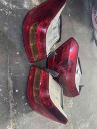 يوجد بك لايت كادنزه يوجد توصيل 07830965870