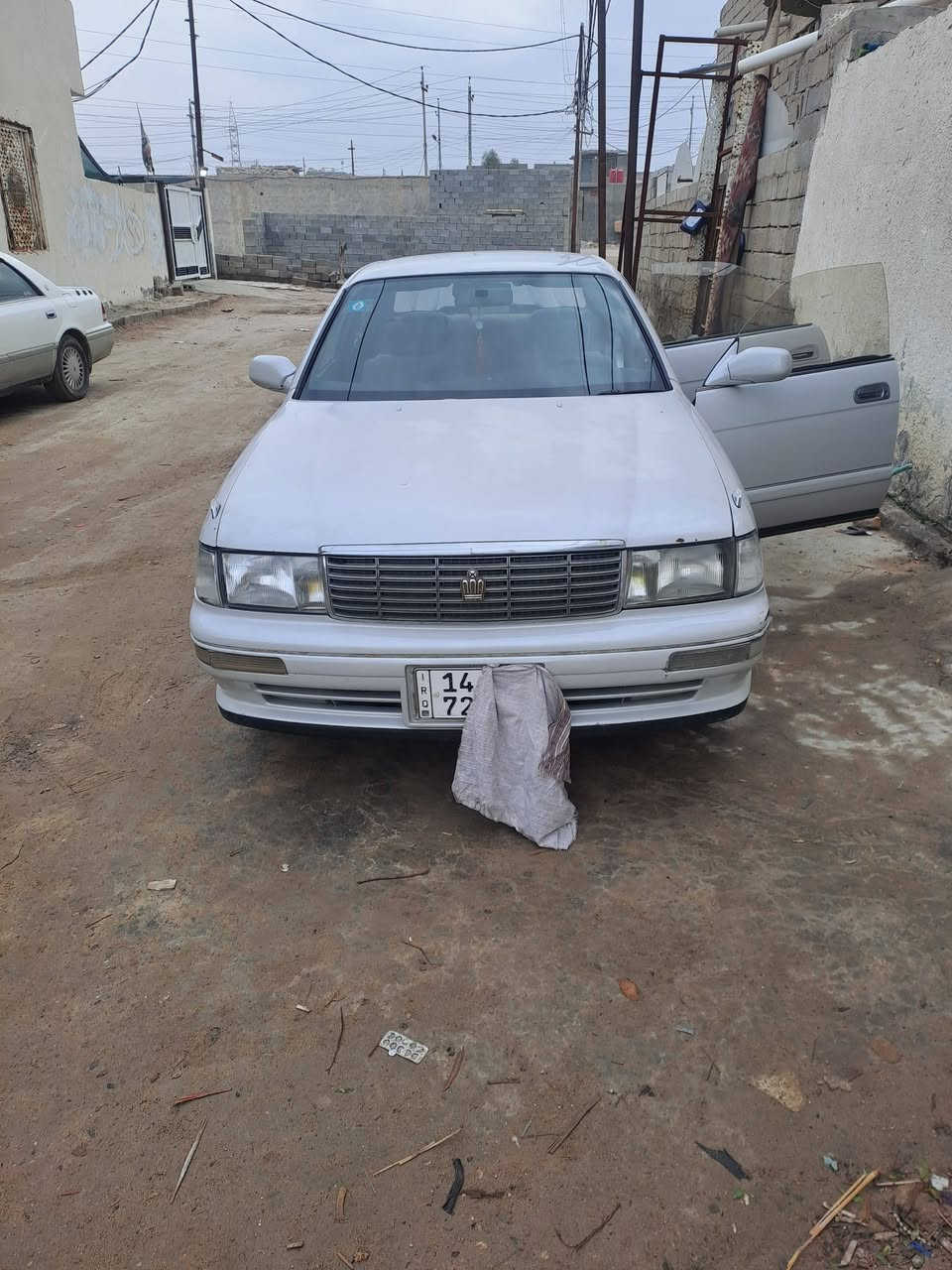 ***********سياره بطه فصل رقم بصره مكفوله كفاله عامه كص ونقل جثه سياره باسمي مال بيت تبريد مكينه كير حداديه سياره كلها على وضع الشركه قطر الصبغ ما بيها سنويه باسمي 2030 مشروع وطني سعر 68 بها مجال بسيط
