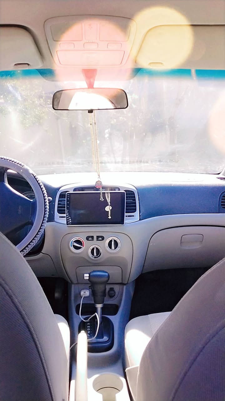 اكسنت وارد امريكي ٢٠٠٩ رقم ديالى  اكير اوتماتيك محرك   السعر 68 مكان السيارة بغداد الدورة للاستفسار  ***********
