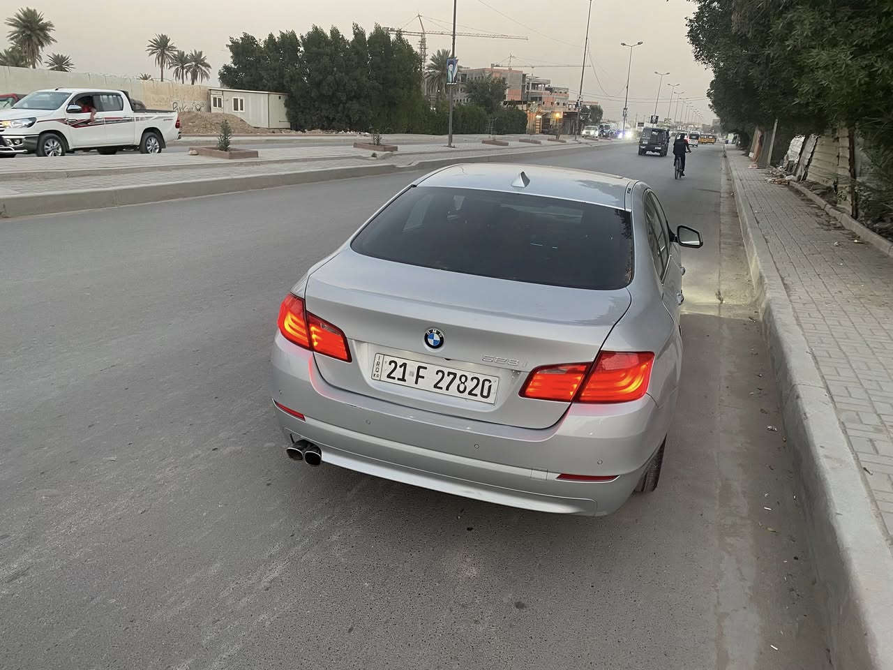 بي ام دبليو حجم 530 موديل 2011 محرك n52 المرغوب خليجي وكالة العروش فول مواصفات بيبان شفط شفتات ستيرن شاشة كبيرة مناخين تبريد وهواي بيها تفاصيل 
بيها حادث من الخلف مبدل قبق جنطة اصلي ومبدل البدنة الخلفية والچاملغات الخلفية بيهن صبغ اضافة للباب الخلف السائق انصبغ اثر شخوط وصور الحادث والتعمير مالتها موجدات لليحب يدخل خاص او يتصل اشوفه التفاصيل السيارة عارضها ب(135$)ورقة  وبيها مجال مكان السيارة بغداد المدينة وهذارقمي   ***********
