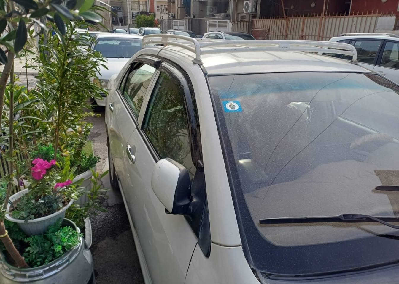 سيارة BYD 2010
محرك وكير بحالة جيدة
العنبار والباتري تبديل جديد
الكهربائيات ومنضومة التبريد شغالة كلها
رقم وطني بغداد هزة جديدة قبل كم شهر
السيارة جاهزة بدون نقوصات
المكان بغداد قرب العيادة الشعبية في صليخ
السعر 47 ورقة بيها مجال بسيط
الاتصال على الرقم ***********
