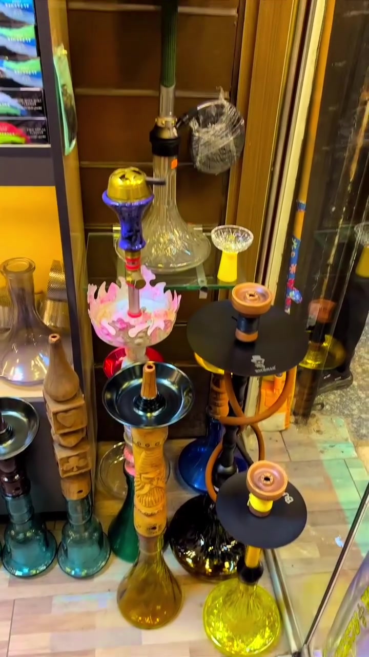 القمر  للاراكيل توجد خدمه توصيل اتصل وكلشي يجيك 

📍شارع الاسواق المركزية / مجاور ماركت سنتر العدل الاستفسار الاتصال ***********☎️
