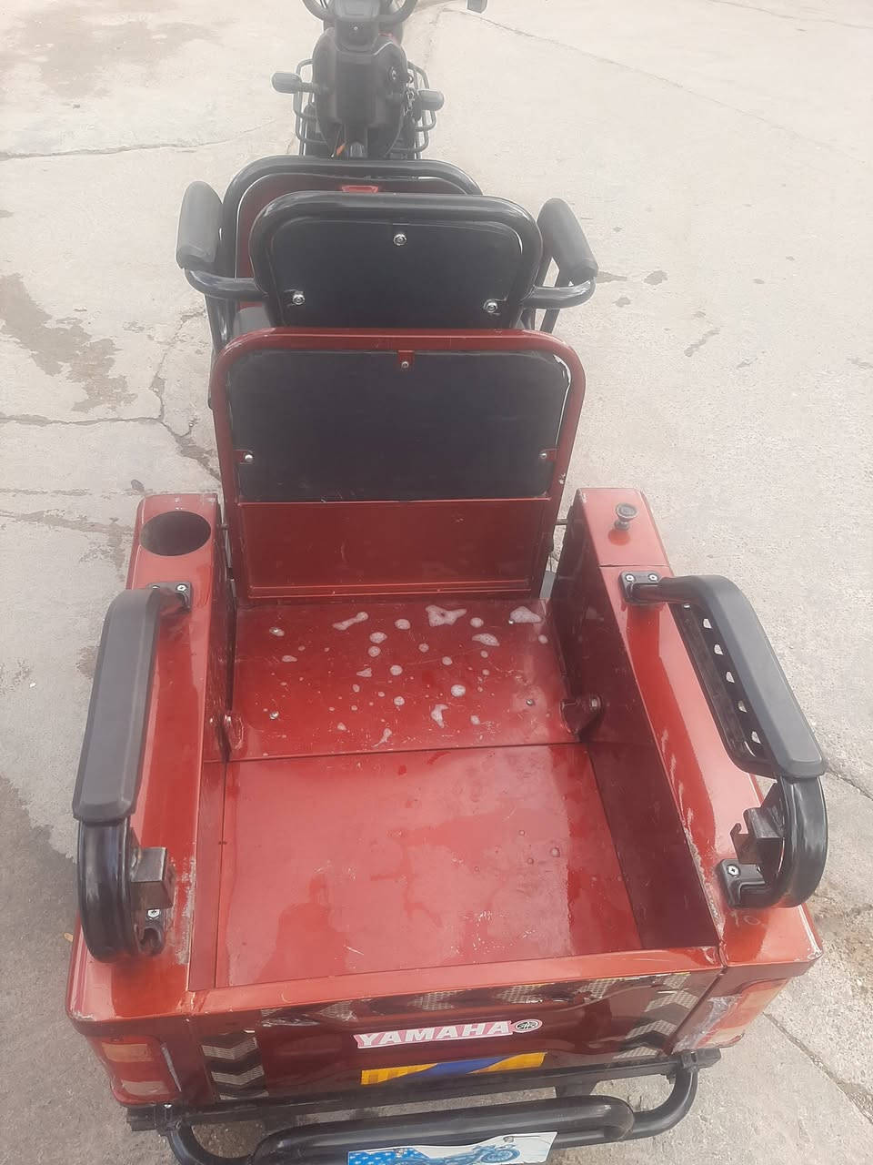 دراجة شحن للبيع مكان تبه  كركوك نضيفه جاهزه  *********** سعر ٥٥٠  بيه مجال
