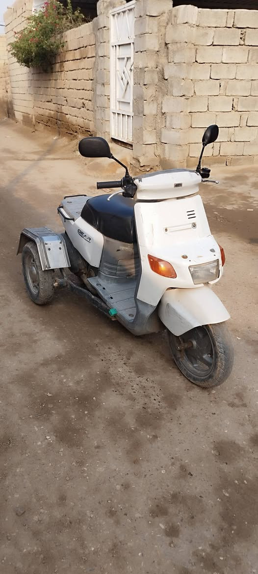 عندي هاي الدراجه للبيع  مال ذوي الاحتياجات الخاصة الدراجه شغاله كله مابيه نواقص  سعره كلش مناسم مكاني ديالى الخالص هاذ رقمي اتصال وواتساب ***********
