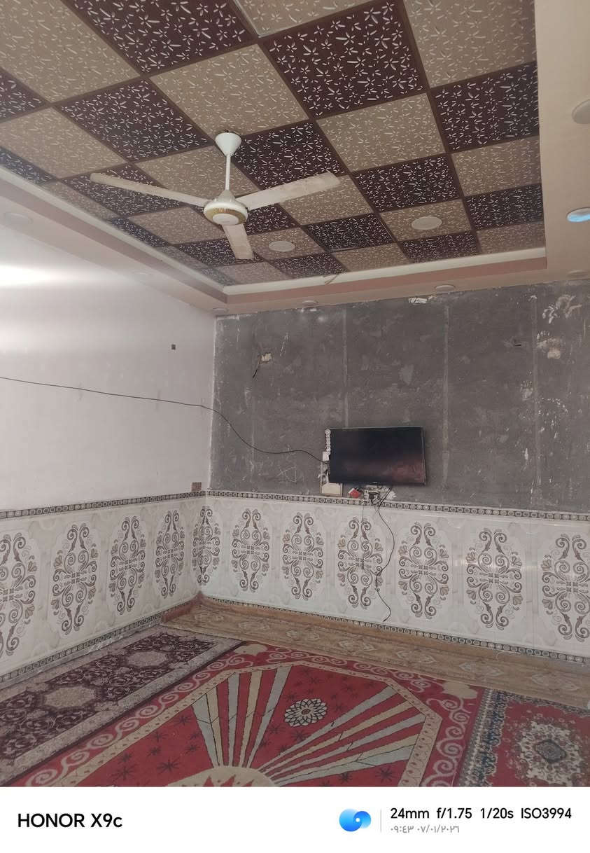 سلام عليكم بيت ٢٠٠م طابقين بناء حديث طابوك يحتوي ع ٥ غرف نوم وصالات عدد٢ ومطبخ واستقبال 10في 4 كربلاء حي الجهاد الاستفسار ***********
